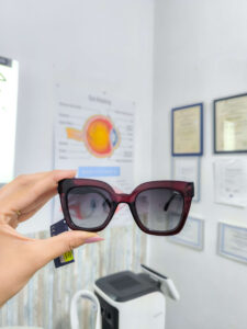 burgundy invu suncane naocare